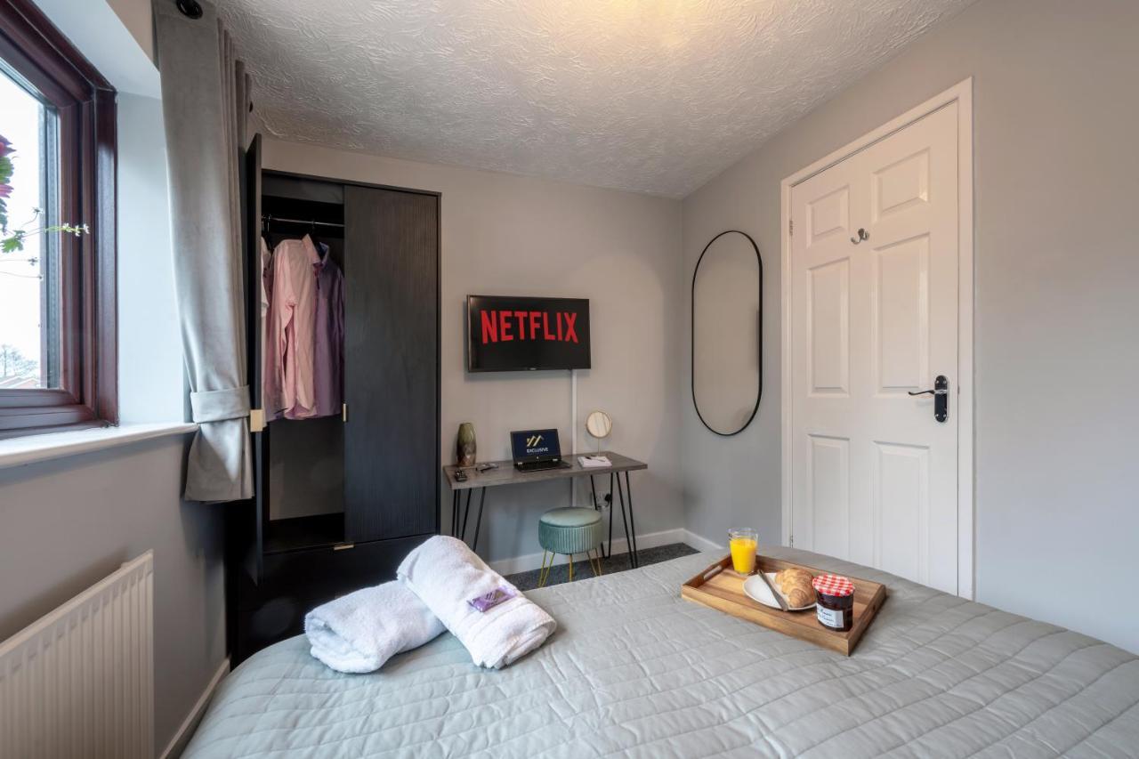 Yew Tree House Contractor / Family Home Free Netflix Fast Wifi Near Dudley/Birmingham Cradley Heath المظهر الخارجي الصورة