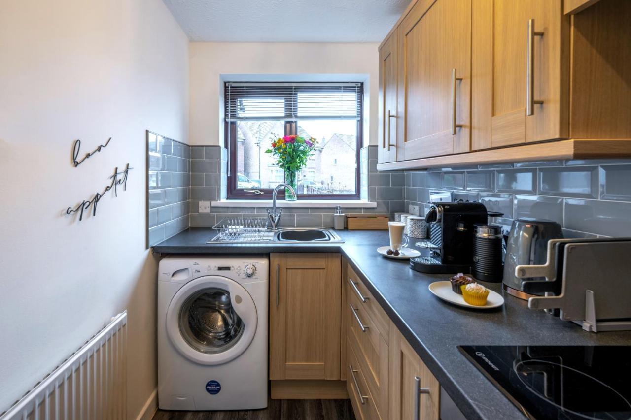 Yew Tree House Contractor / Family Home Free Netflix Fast Wifi Near Dudley/Birmingham Cradley Heath المظهر الخارجي الصورة