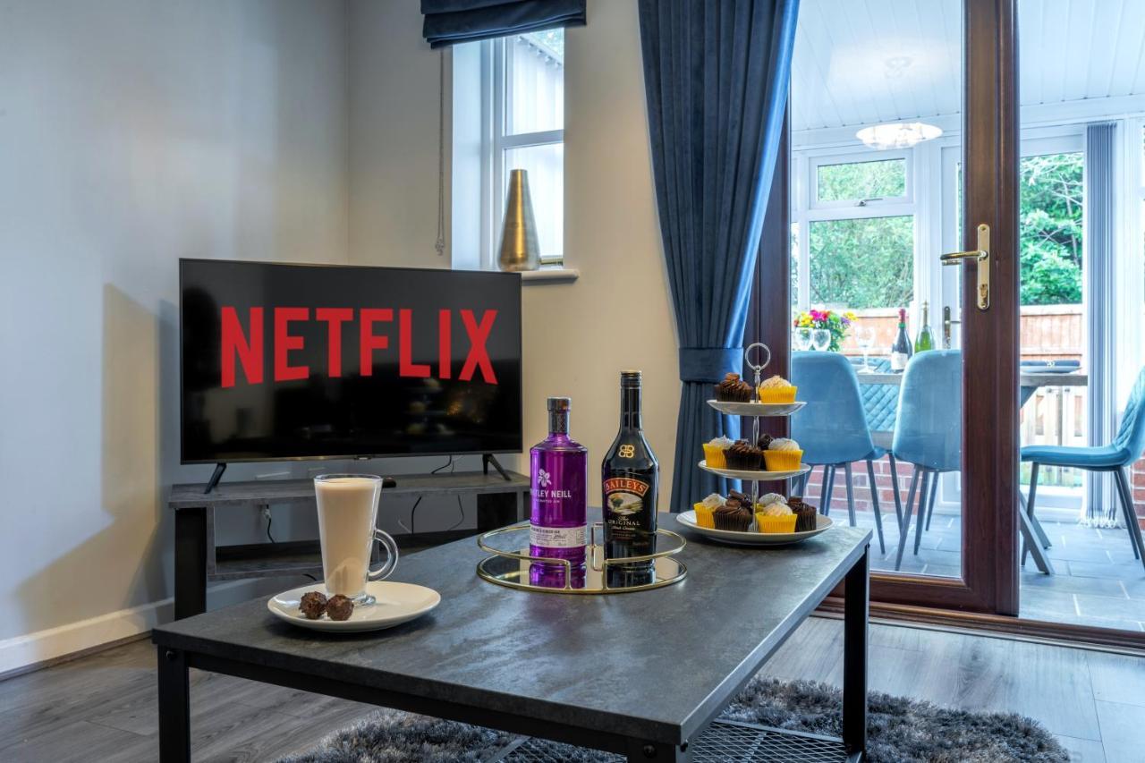 Yew Tree House Contractor / Family Home Free Netflix Fast Wifi Near Dudley/Birmingham Cradley Heath المظهر الخارجي الصورة