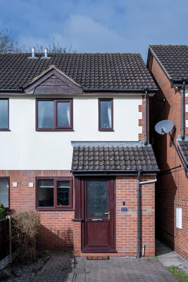 Yew Tree House Contractor / Family Home Free Netflix Fast Wifi Near Dudley/Birmingham Cradley Heath المظهر الخارجي الصورة