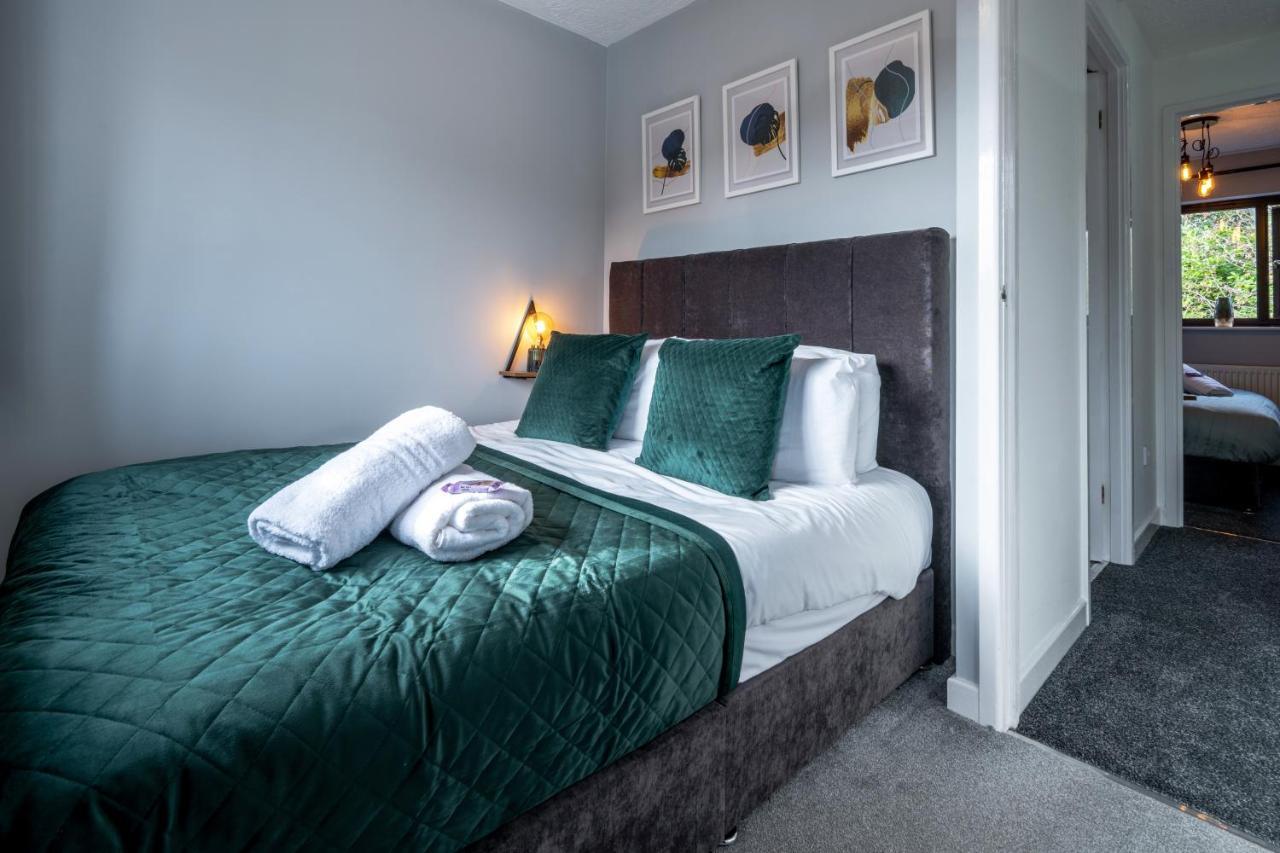 Yew Tree House Contractor / Family Home Free Netflix Fast Wifi Near Dudley/Birmingham Cradley Heath المظهر الخارجي الصورة