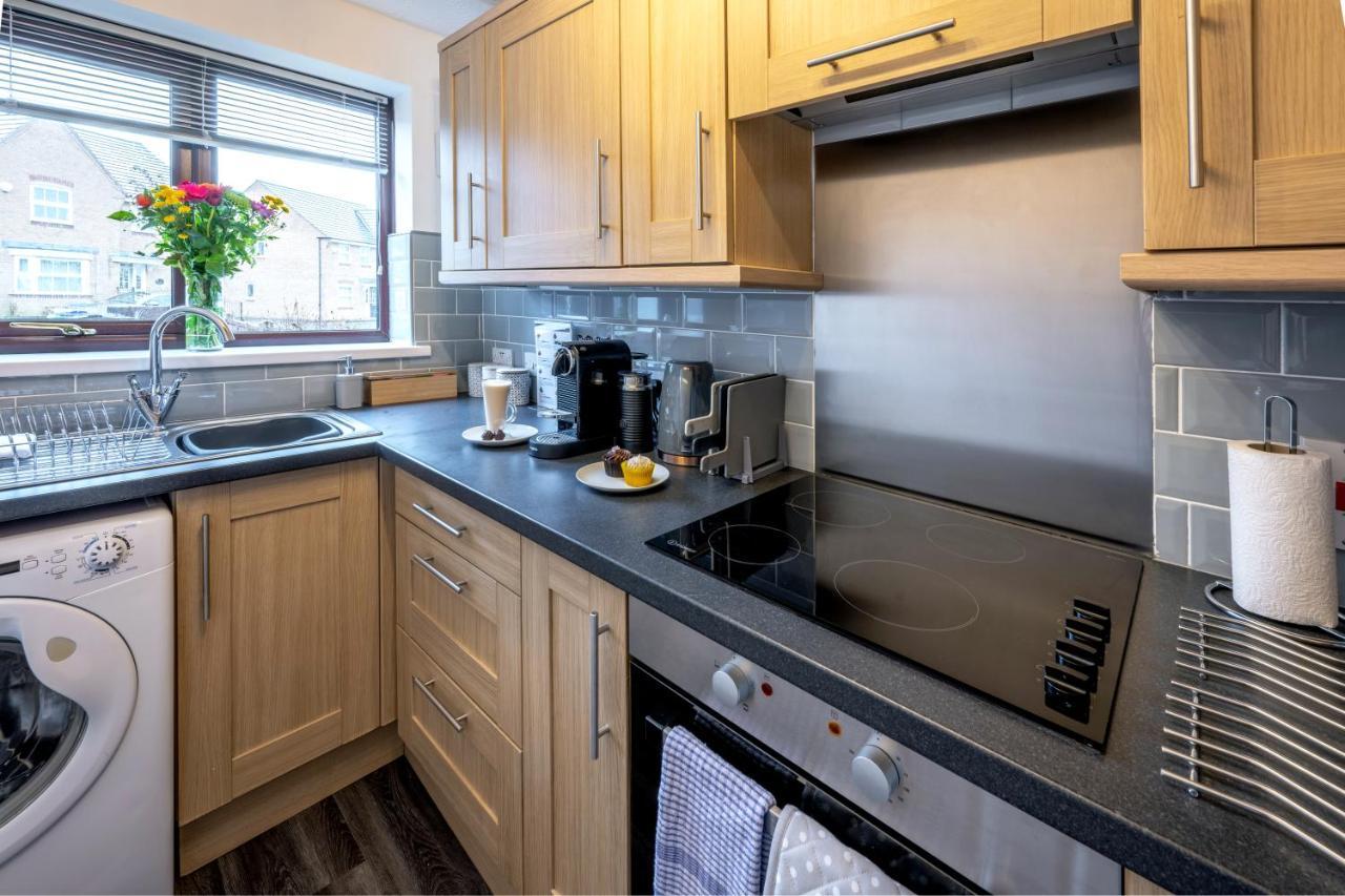 Yew Tree House Contractor / Family Home Free Netflix Fast Wifi Near Dudley/Birmingham Cradley Heath المظهر الخارجي الصورة