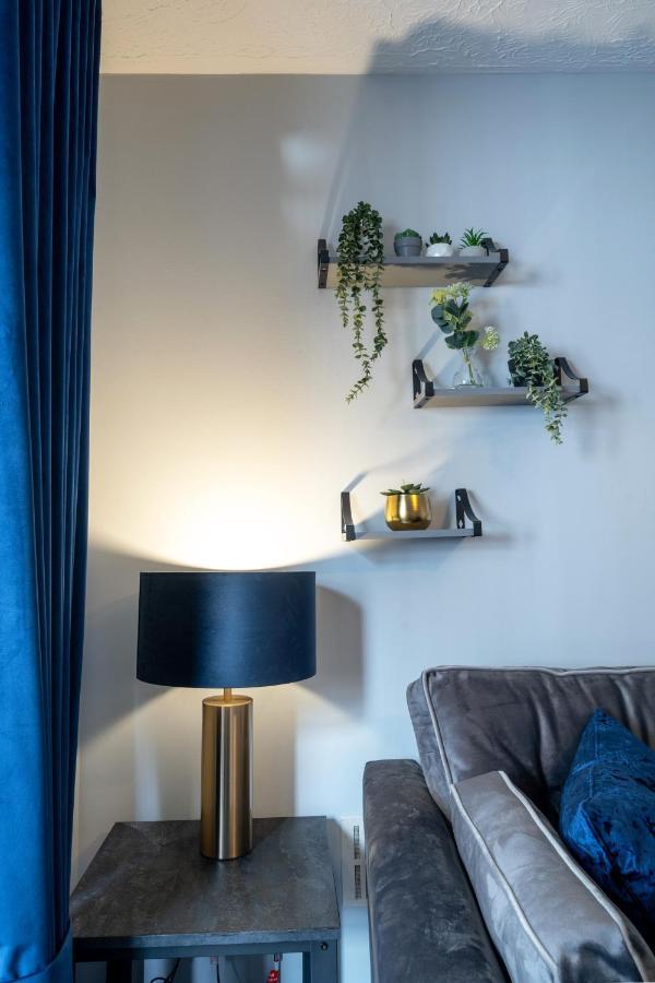 Yew Tree House Contractor / Family Home Free Netflix Fast Wifi Near Dudley/Birmingham Cradley Heath المظهر الخارجي الصورة