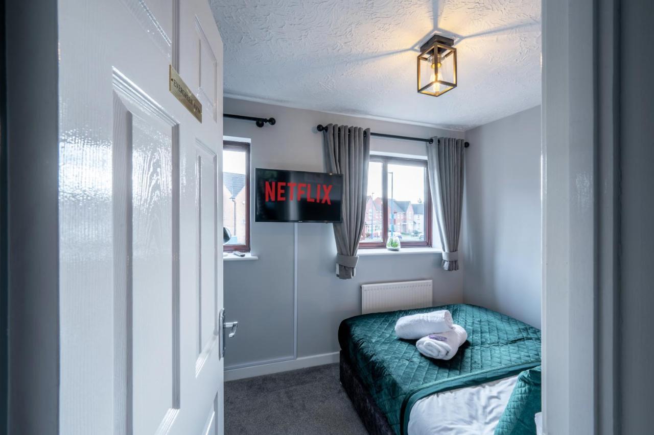 Yew Tree House Contractor / Family Home Free Netflix Fast Wifi Near Dudley/Birmingham Cradley Heath المظهر الخارجي الصورة